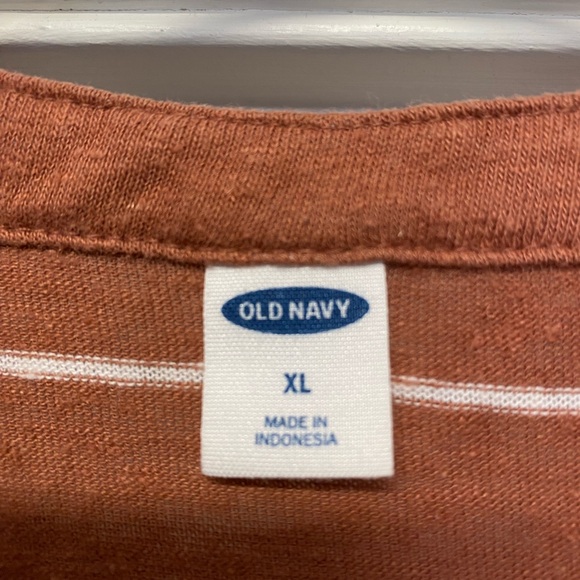Old navy women’s XL Rust striped short sleeve henley t-shirt top with button pla - Picture 5 of 5